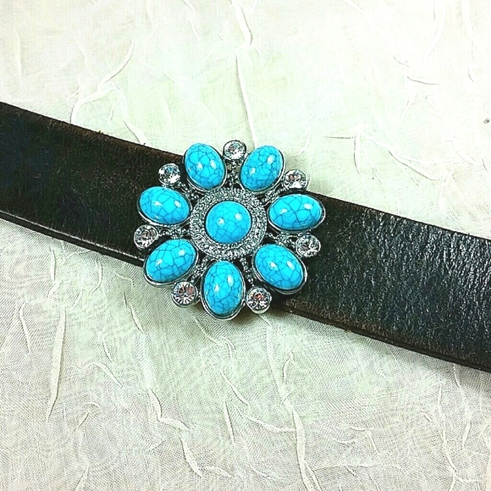 Vintage Leather Cuff Bracelet Turquoise Magnesite Crystal Boho Western Cowgirl